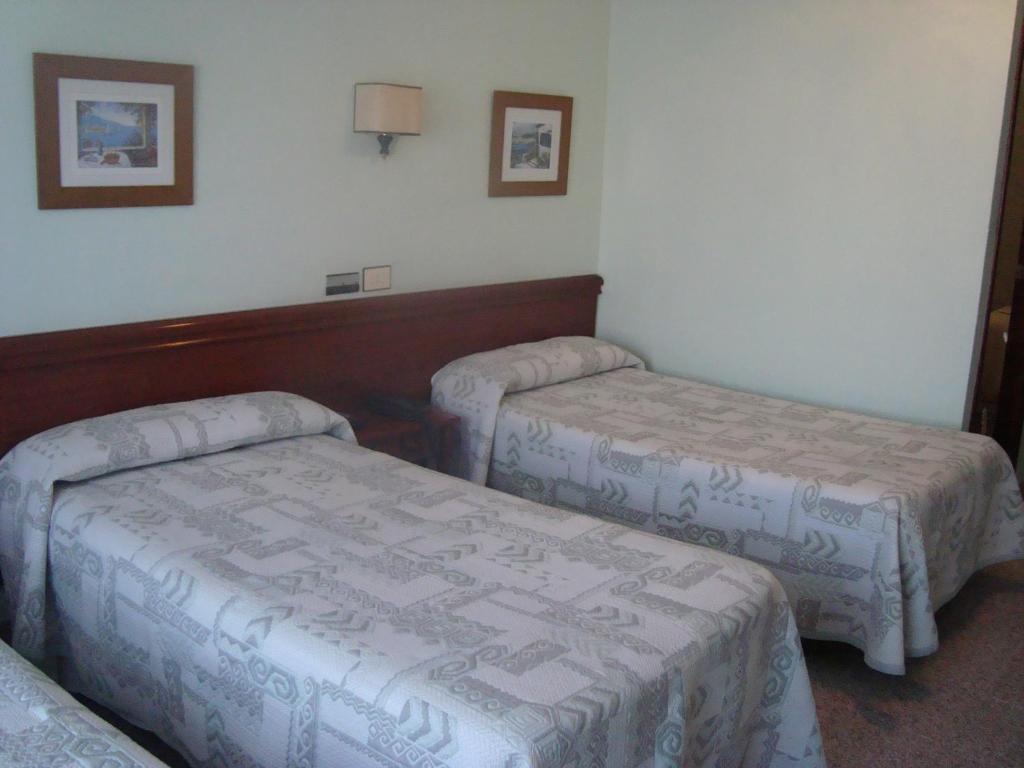 Avenida Gijon Centro Hotel Ruang foto