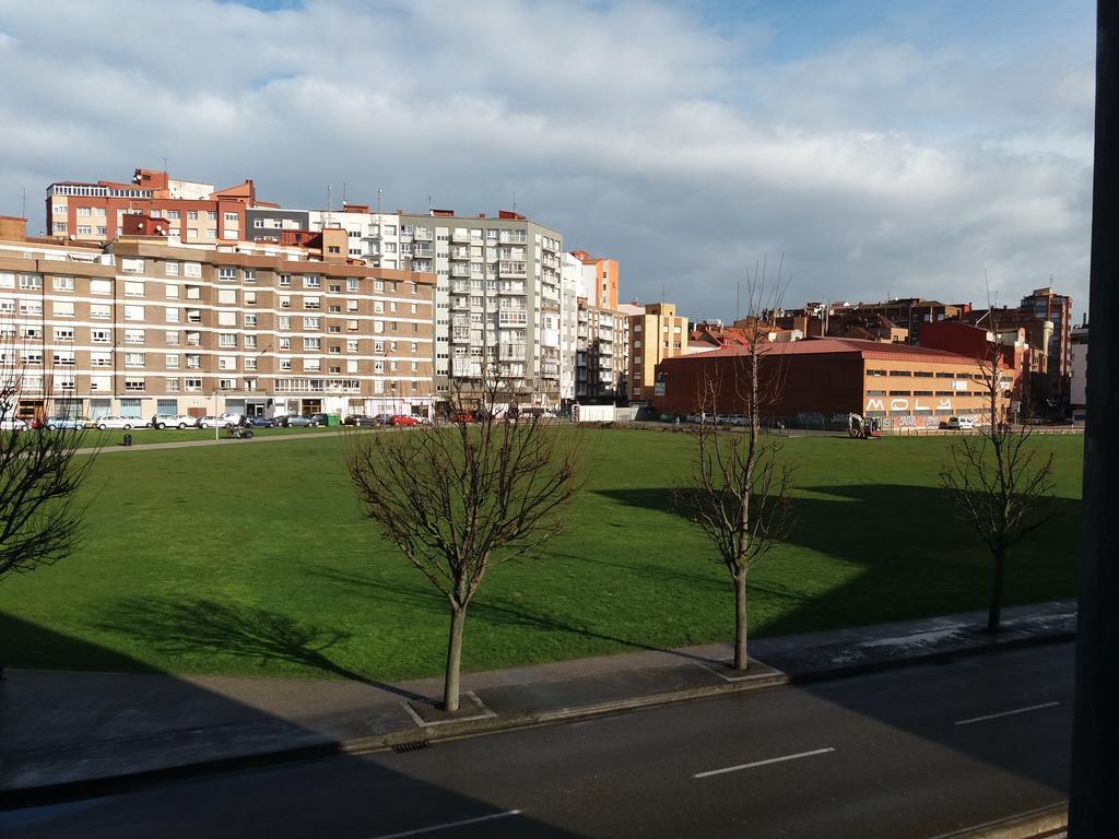 Avenida Gijon Centro Hotel Bagian luar foto