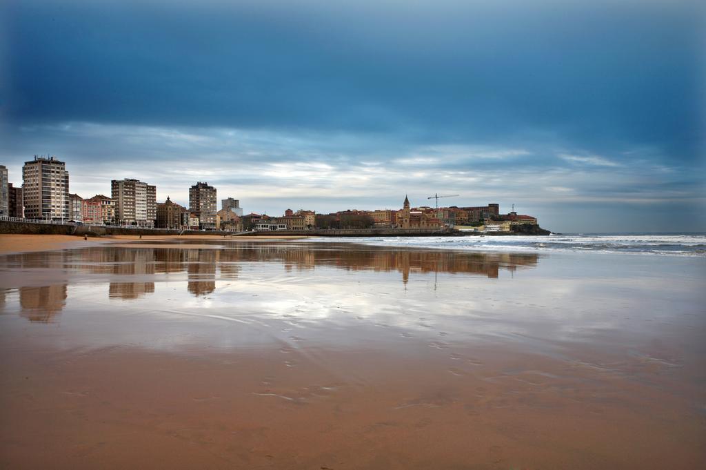 Avenida Gijon Centro Hotel Bagian luar foto