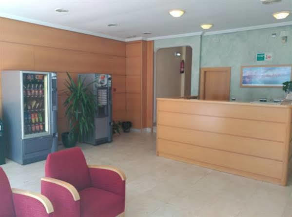 Avenida Gijon Centro Hotel Bagian luar foto